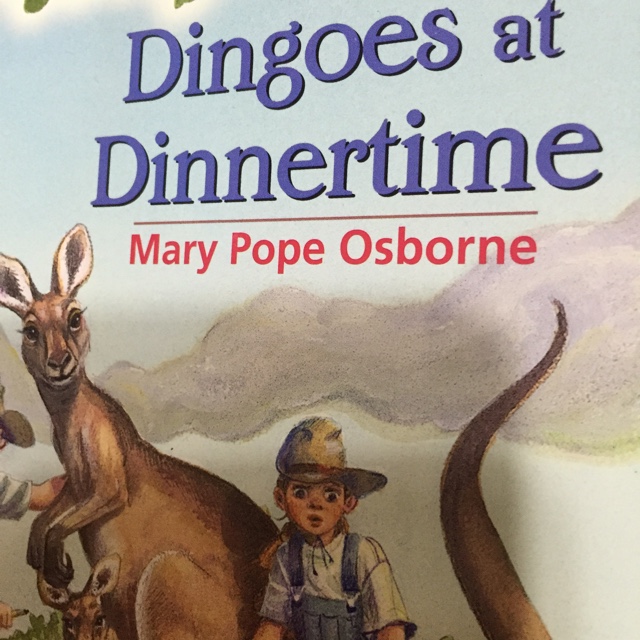 dingoes at dinnertime 1