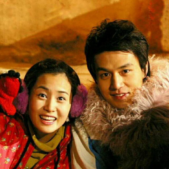 never say goodbye(我的女孩) 2.爱上鲨鱼的人鱼(我的女孩) 3.