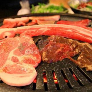 【吃货在路上】在韩国跪着吃肉、喝汤