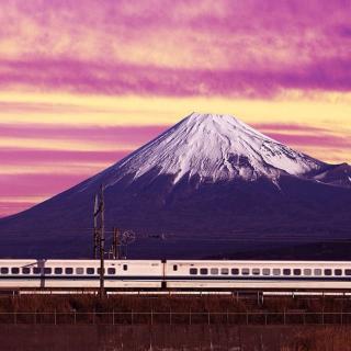 『谁能凭爱意要富士山私有』：来过，已足够。