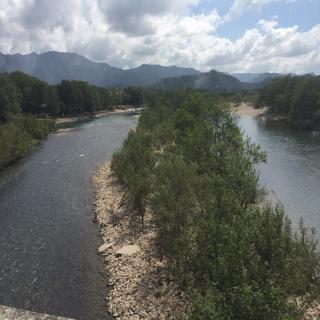 祾庆《人生漫路，静悟浅酌》