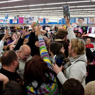 A Less Frenzied Black Friday as Millennials Opt to Stay In