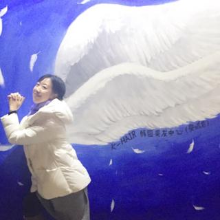 《隐形翅膀的折翼天使》传媒丽人20161212