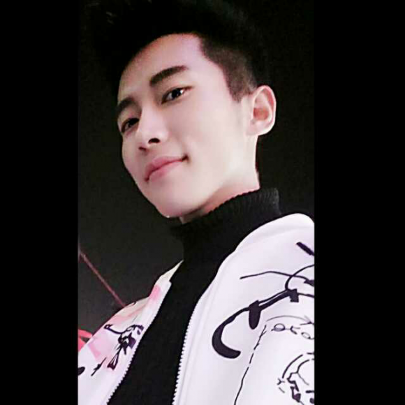 如两个                  大家还在听              潘吉jenny告诉你