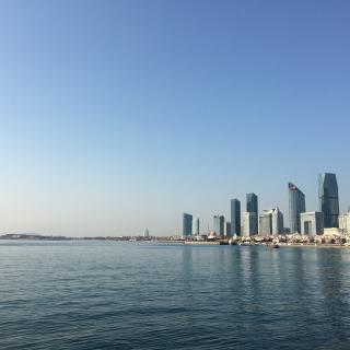 天空 作者 辛波斯卡