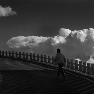 有些路 注定一个人走