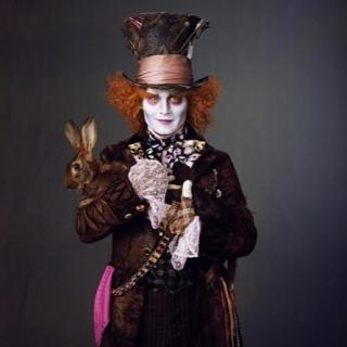 《苏菲的世界》2.魔术师的礼帽-乔斯坦·贾德