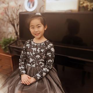 《流萤》—7岁 李欣瑶