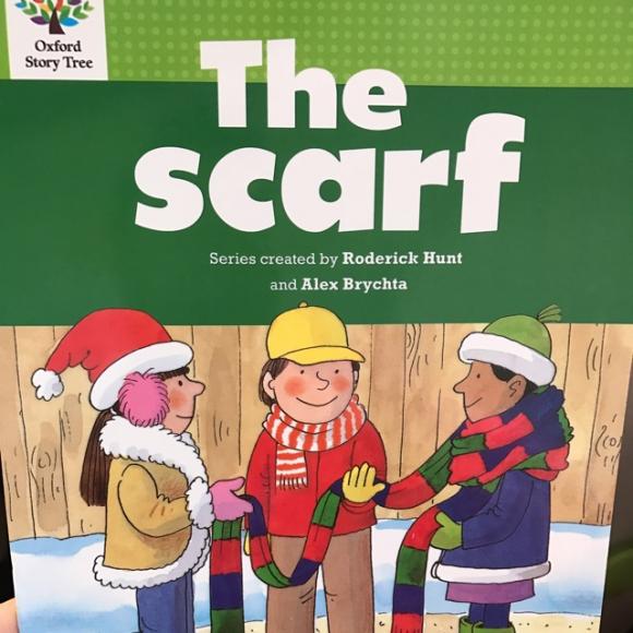 牛津故事树3-17 the scarf