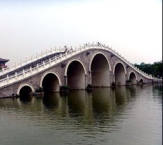 中国石拱桥      片断练习