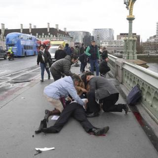 London attack: Five dead in Westminster terror attack