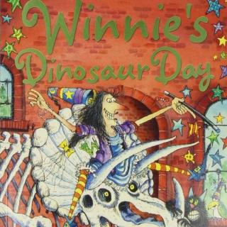086【原版】Winnie's Dinosaur Day