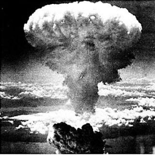 美国在长崎投下两颗原子弹 一颗爆炸另一颗去哪了