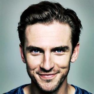 丹·史蒂文斯（Dan Stevens）朗读小说Counting the stars