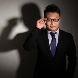 咸肖桐诵读--白杨礼赞