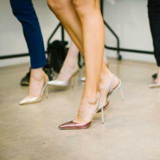 【gengration】New Canadian Law Bans Mandatory High Heels At Work