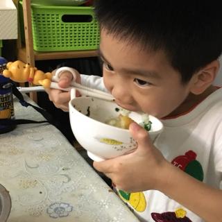 手指儿歌·石头剪刀布(小班下13)