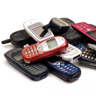 大温那些事儿：在加拿大你有几个旧手机？