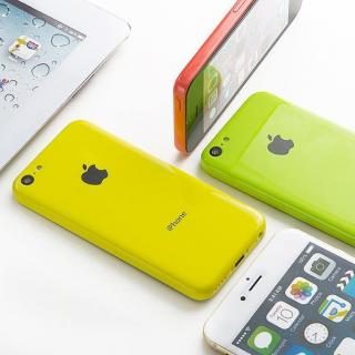 「PK哔哔叨」50台iPhone5C被浇高温铝水，这画面不忍直视