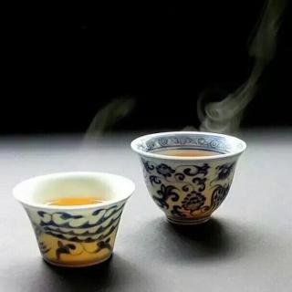 午夜茶吧：我有茶，你有故事吗？