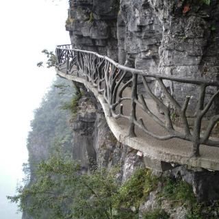 天门山鬼谷栈道