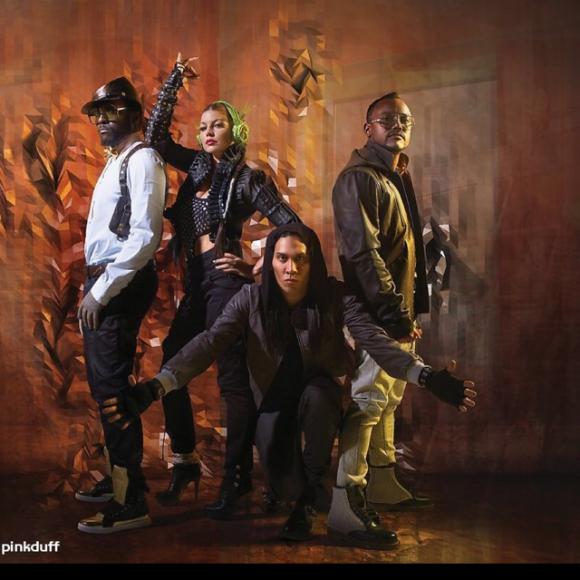 主播: turn right打开app收听 00:00 00:00  2 where is the love.