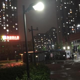 0813下雨夜谈心୧(๑•̀⌄•́๑)૭