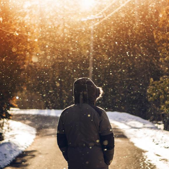 16 你那么孤独,却说一个人真好】在线收听_我说远方给你听_荔枝fm