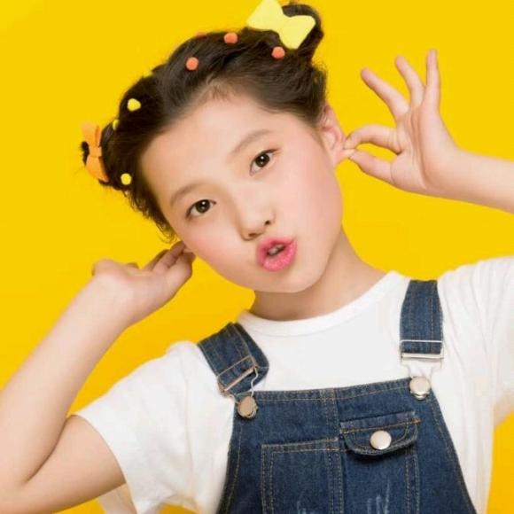 郭欣妍朗读第一课观潮