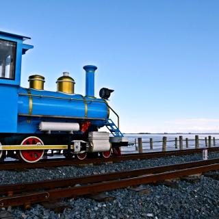 偷偷 (江劲腾+邵逸辰 的故事)