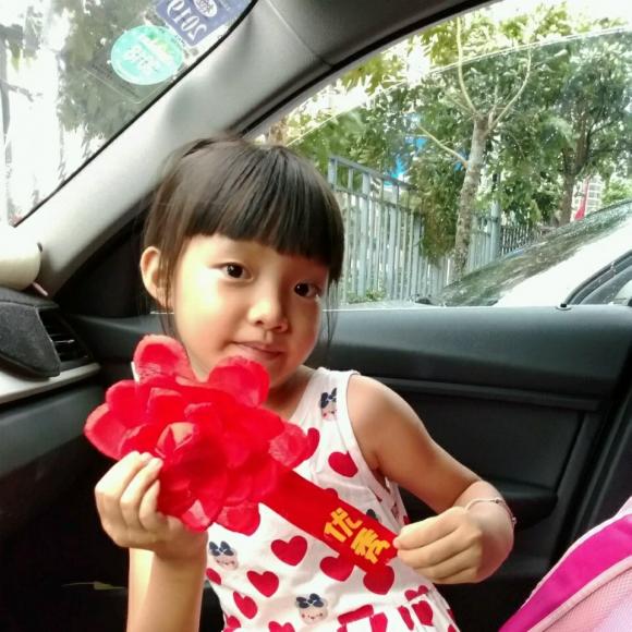 一(4)班李娴《绕口令》