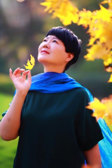 韦福祥作品《站在秋的尽头》