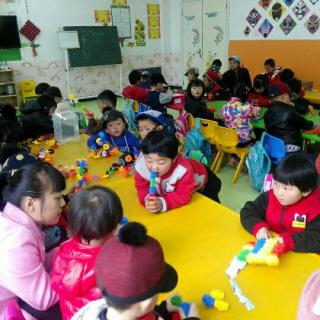 中坝镇中心幼儿园睡前故事《狮子卡卡》