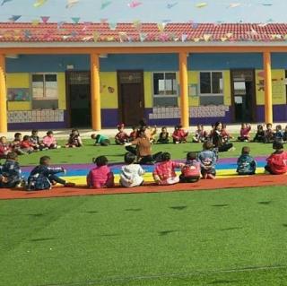 封村幼儿园――新橄榄父母课堂《引导孩子专心致志的学习》