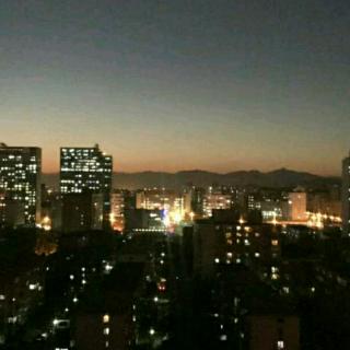 黎明前的北京
