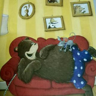 绘本故事《短裤熊和围巾鼠——做自己》