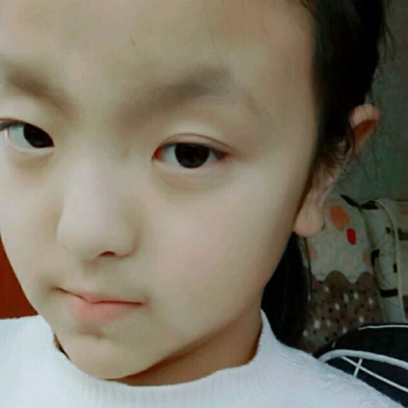 王宇璇己读英语