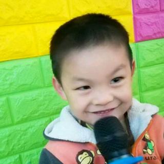 艺佳幼儿园小主播梁嘉诚