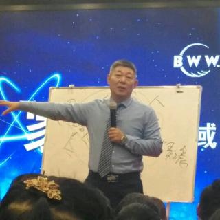 如何办好家庭会！杨学俊