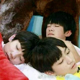 愿世界温柔以待TFBOYS