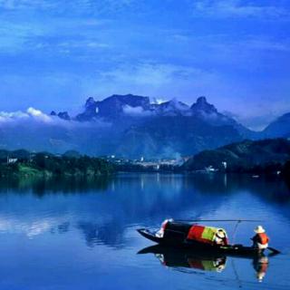 04、《Night Chant in Fishing Boat beside Xiang River渔舟湘江晚唱》