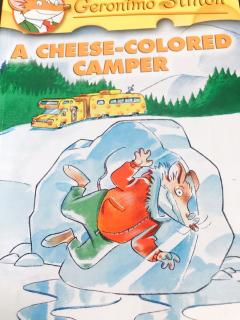 《Geronimo Stilton》A cheese-colored camper chapter 1