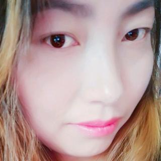 笨女人重家庭,傻女人重感情,聪明女人重
