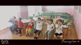 🌸七色花幼稚园口才小学员拍手歌