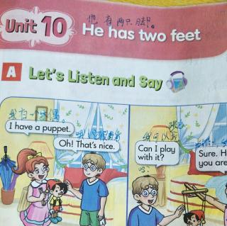 四同Unit10He has two feet