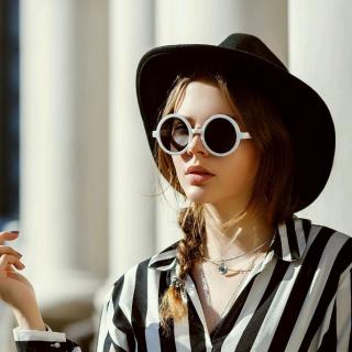 愿山水有相逢,我们来日不可期