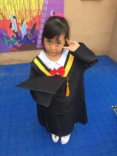 韩雨竹幼儿园毕业留念🎓