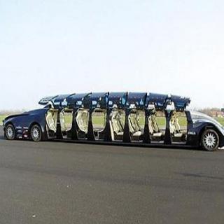 全球最土豪的“超级公交”，时速高达250公里，全球仅此一辆