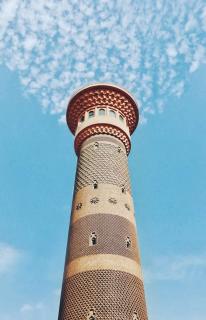 背诵晓出净慈寺送林子方宋杨万里