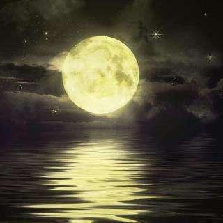 古典的月亮  声音如水：北  海